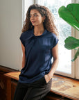 NEO NOIR BLOUSE FLEUR DRAPY SATIN NAVY