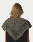 NEO NOIR SJAAL ADELINA PAISLEY KNIT SCARF ARMY