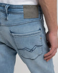 REPLAY MEN JEANS ANBASS SLIM-FIT LIGHT BLUE