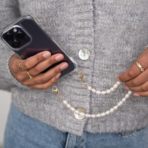 MY JEWELLERY TELEFOONKOORD SHORT PEARLS