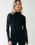 COLOURFUL REBEL TOP NEYO LEOPARD FLOCK MESH TURTLENECK BLACK