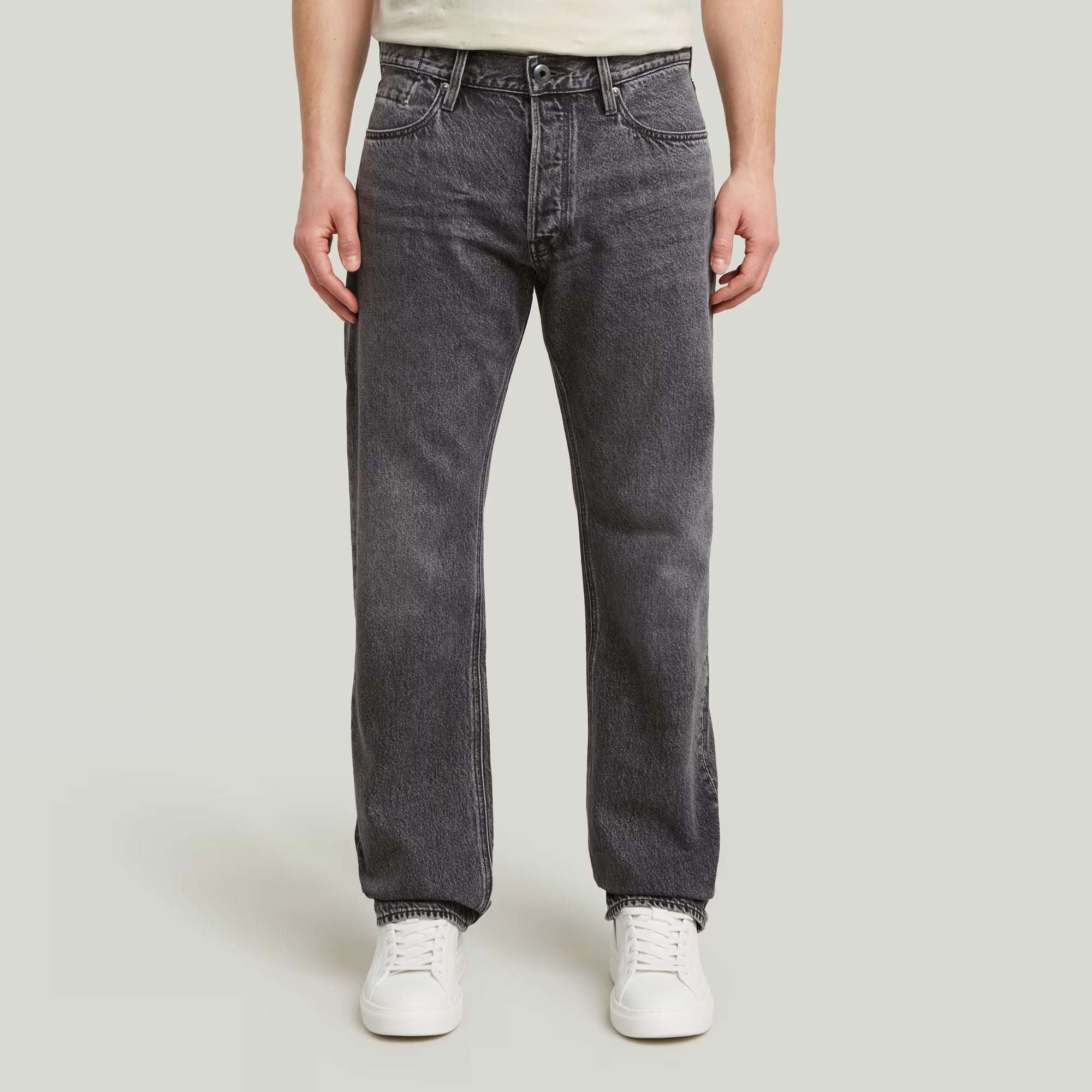 G-STAR RAW MEN JEANS DAKOTA REGULAR STRAIGHT FADED EOLITH GREY