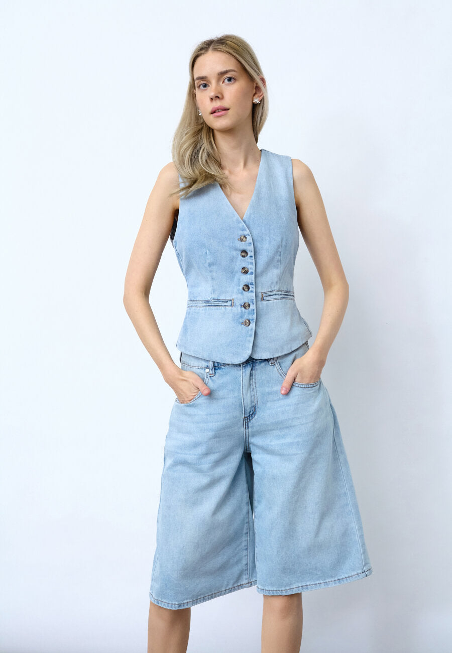 SISTERS POINT SHORT FABA-SHO L. BLUE DENIM
