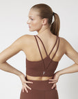 SISTERS POINT SPORT TOP LAY-TOP BROWN