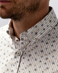 STATE OF ART OVERHEMD POPLIN ALLOVER PRINT MIDDENBLAUW/BEIGE