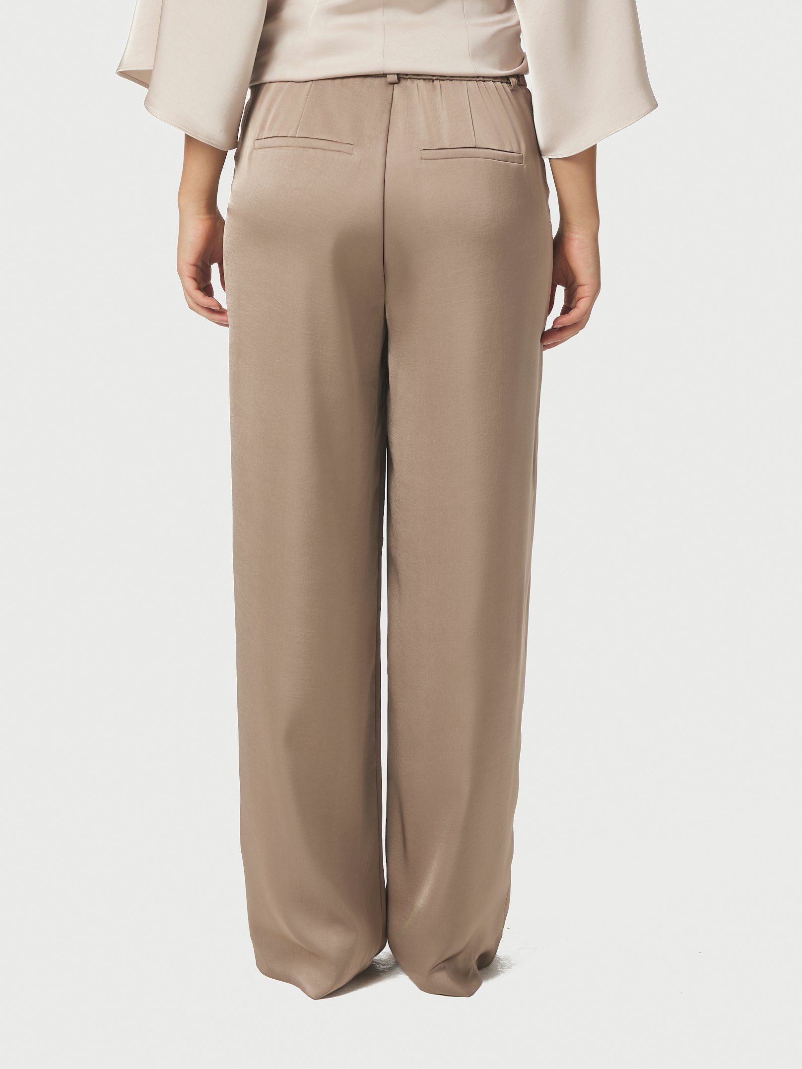 NEO NOIR PANTS EMMETT HEAVY SATEEN DARK TAUPE