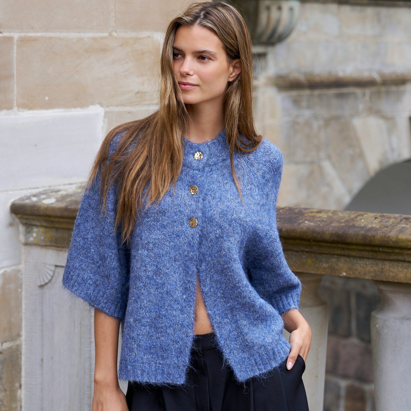 NEO NOIR VEST BENUTA FLUFFY KNIT CARDIGAN SMOKE BLUE