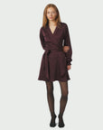 NEO NOIR JURK COLBIE HEAVY SATEEN DRESS BURGUNDY