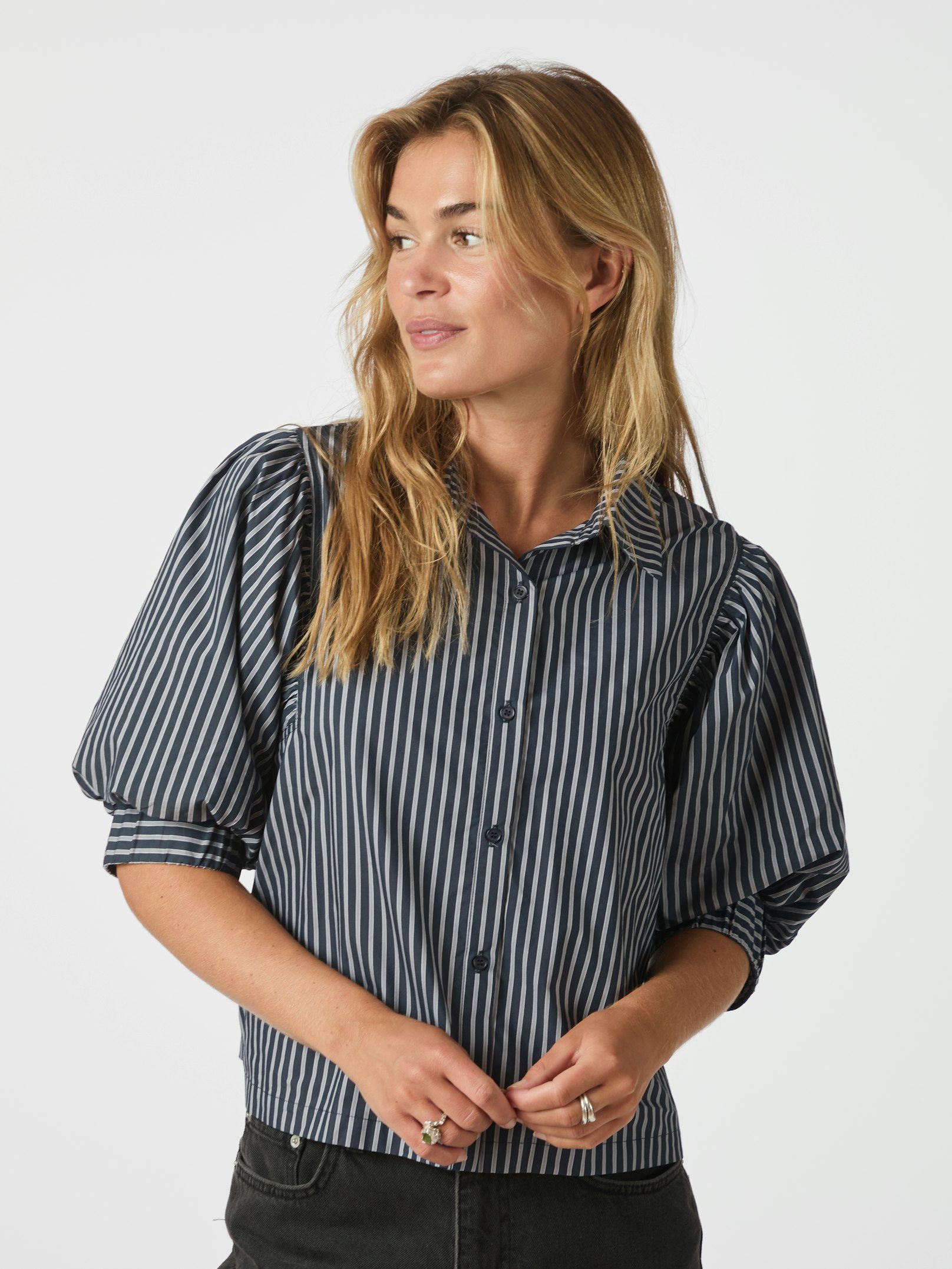 NEO NOIR BLOUSE ETTA STRIPE SHIRT NAVY