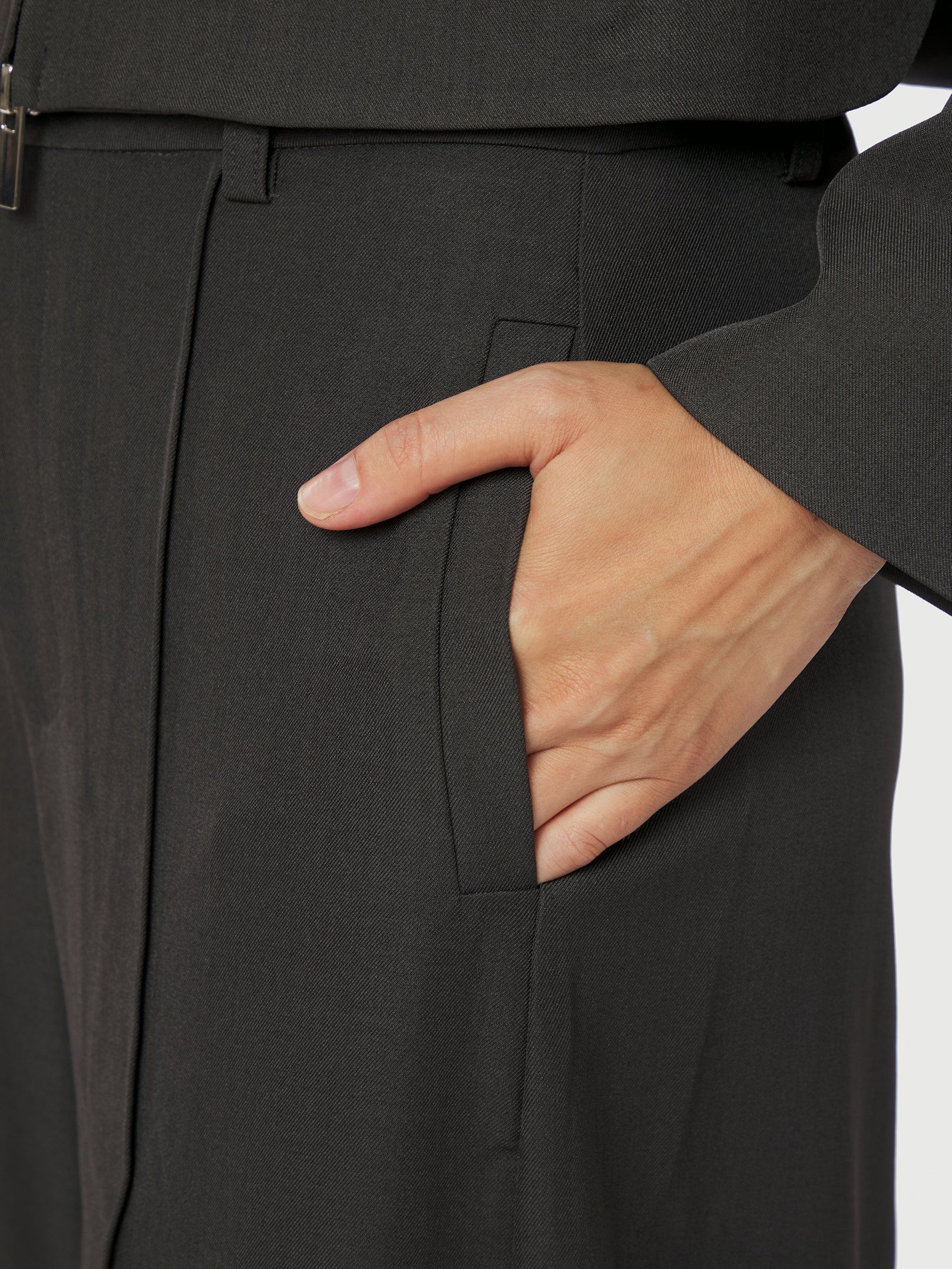 NEO NOIR PANTS TILIAN STRUCTURE DARK GREY