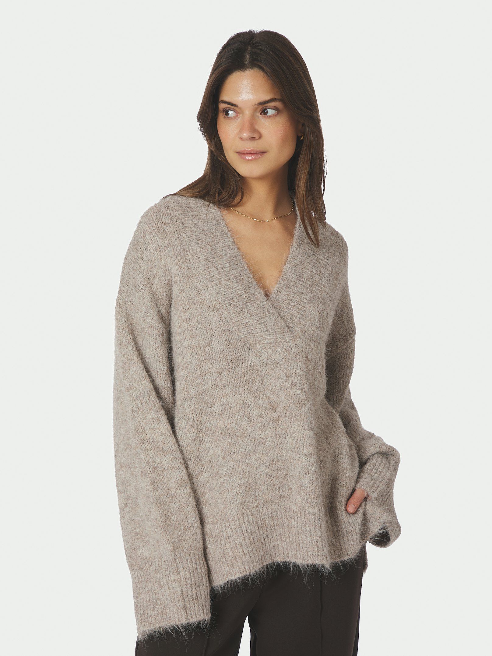 NEO NOIR PULLOVER MELLI FLUFFY KNIT BEIGE MELANGE