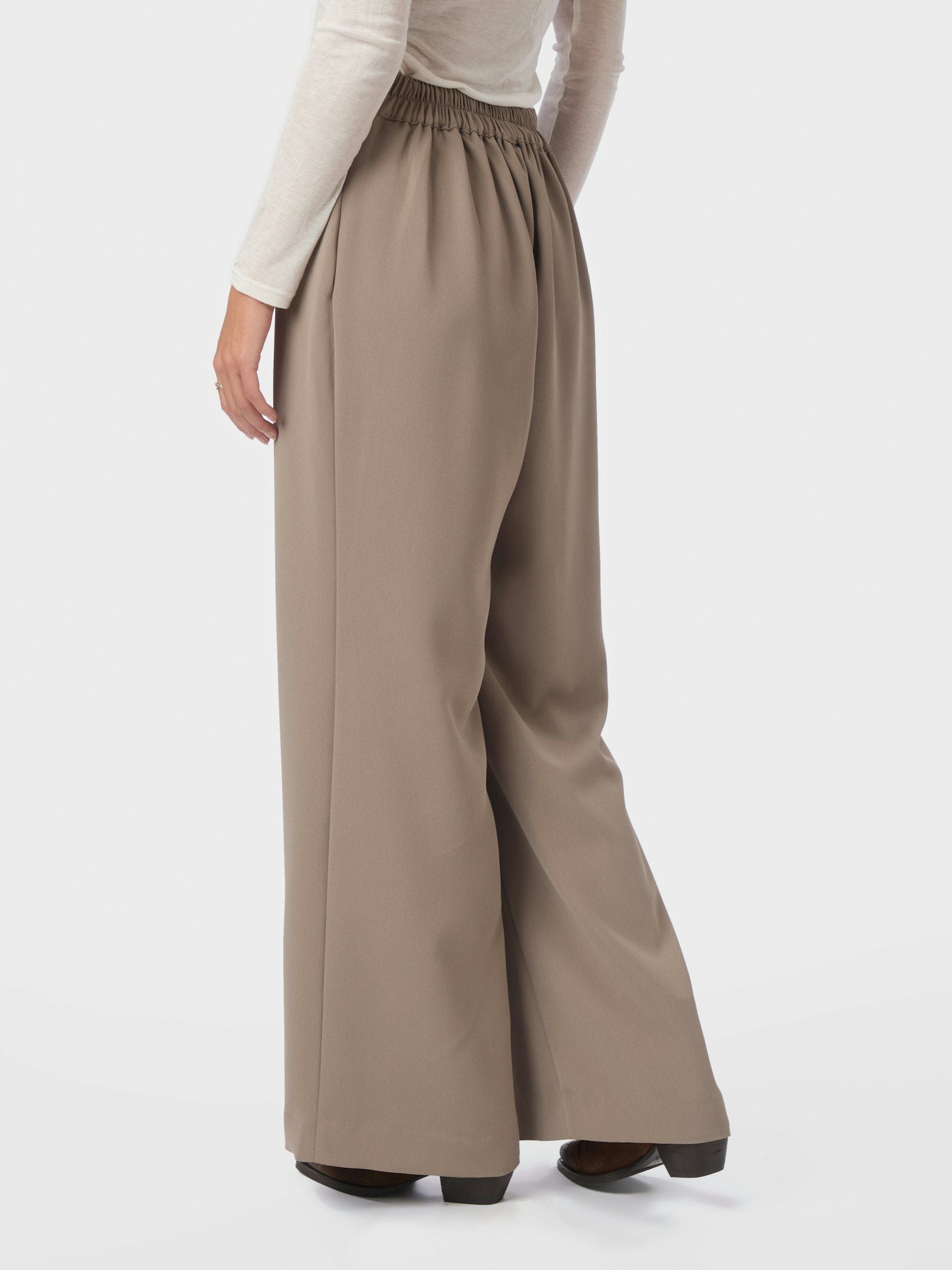 NEO NOIR PANTS LUNET CREPE TAUPE