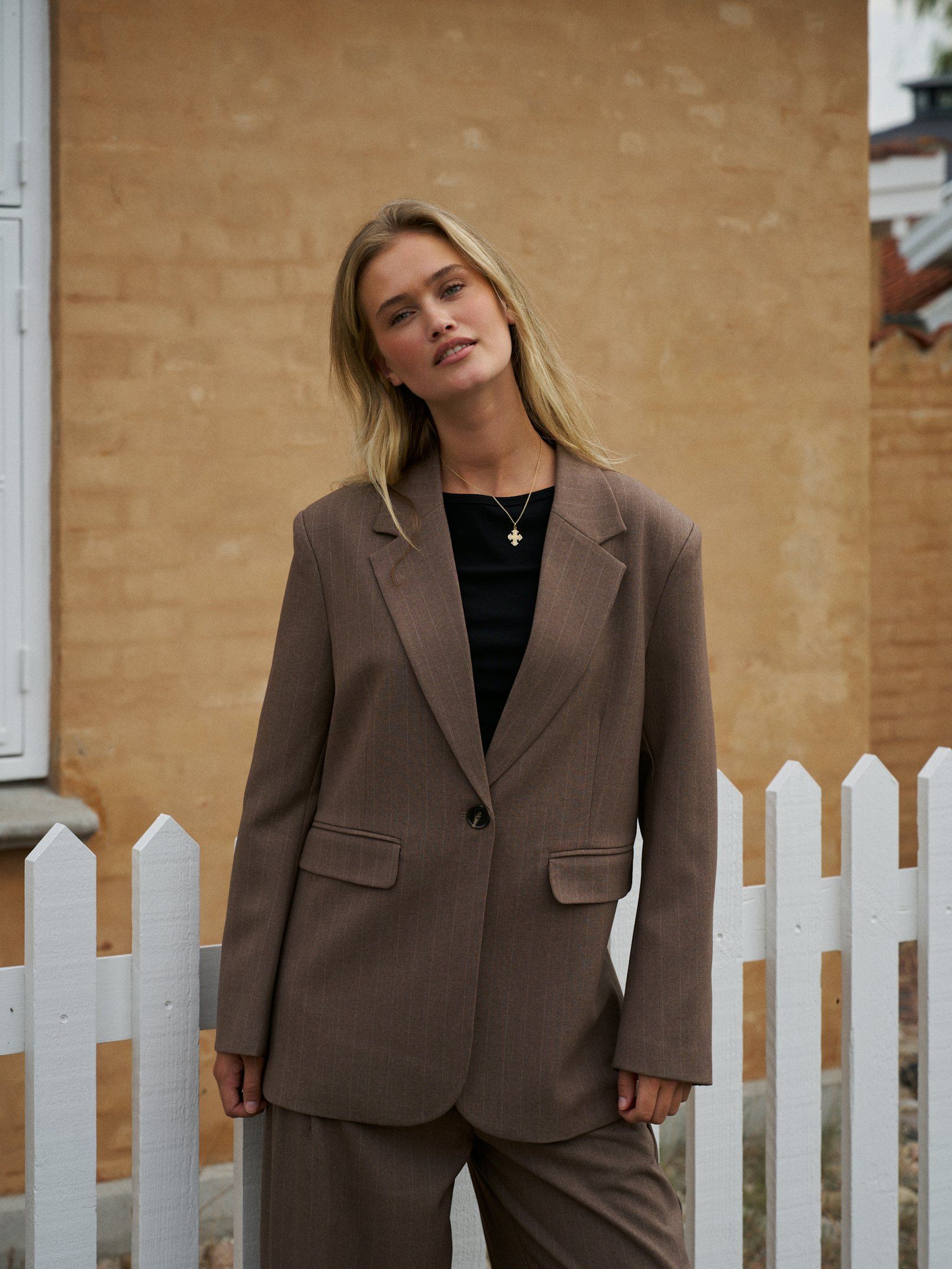 NEO NOIR BLAZER GABY PINSTRIPE TAUPE