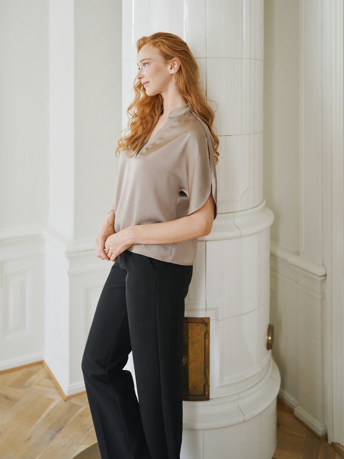 NEO NOIR BLOUSE ANELLE HEAVY SATEEN DARK TAUPE