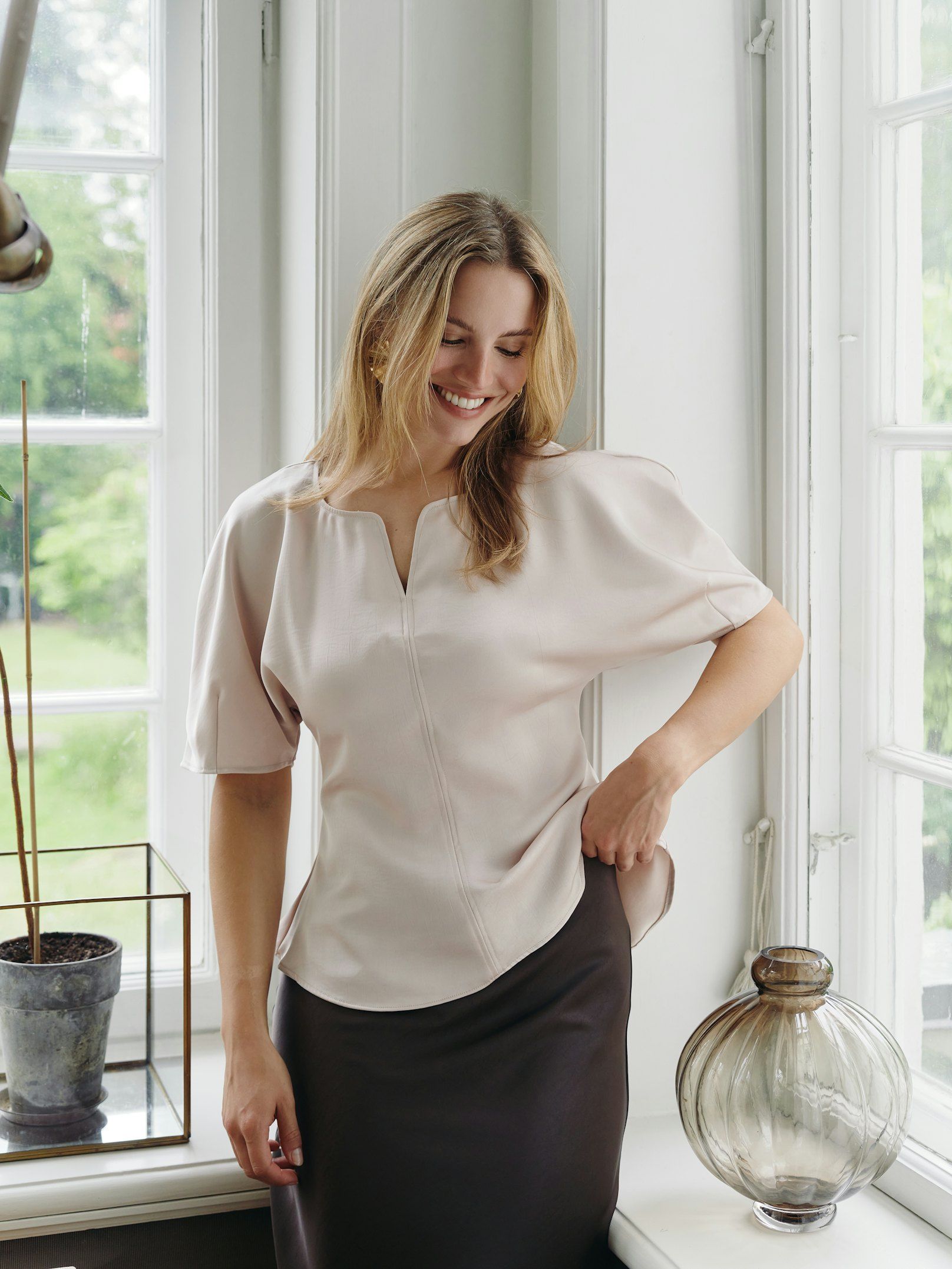 NEO NOIR BLOUSE JOSINE HEAVY SATEEN CHAMPAGNE