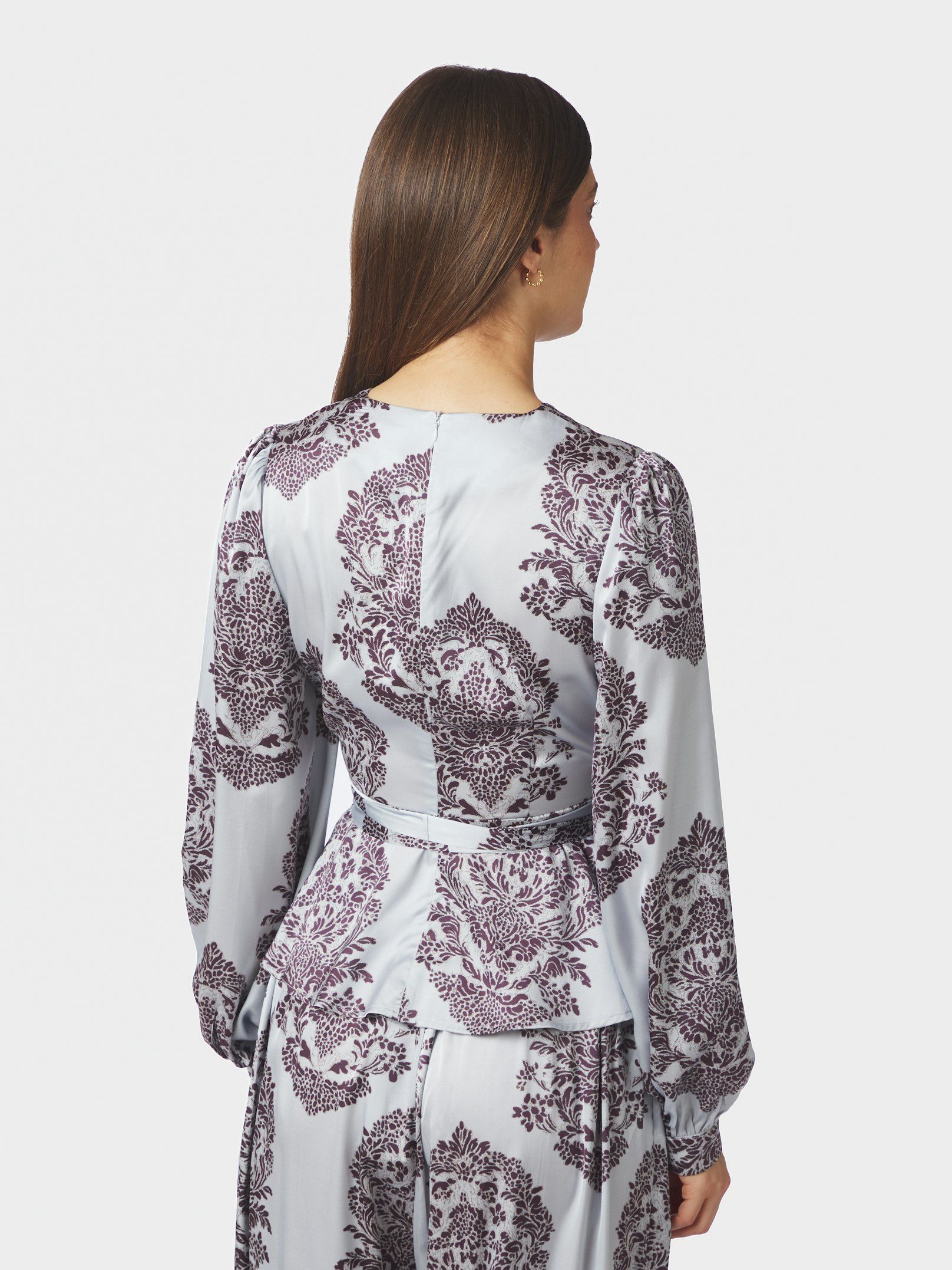 NEO NOIR BLOUSE RISTA DECO DROP LIGHT BLUE