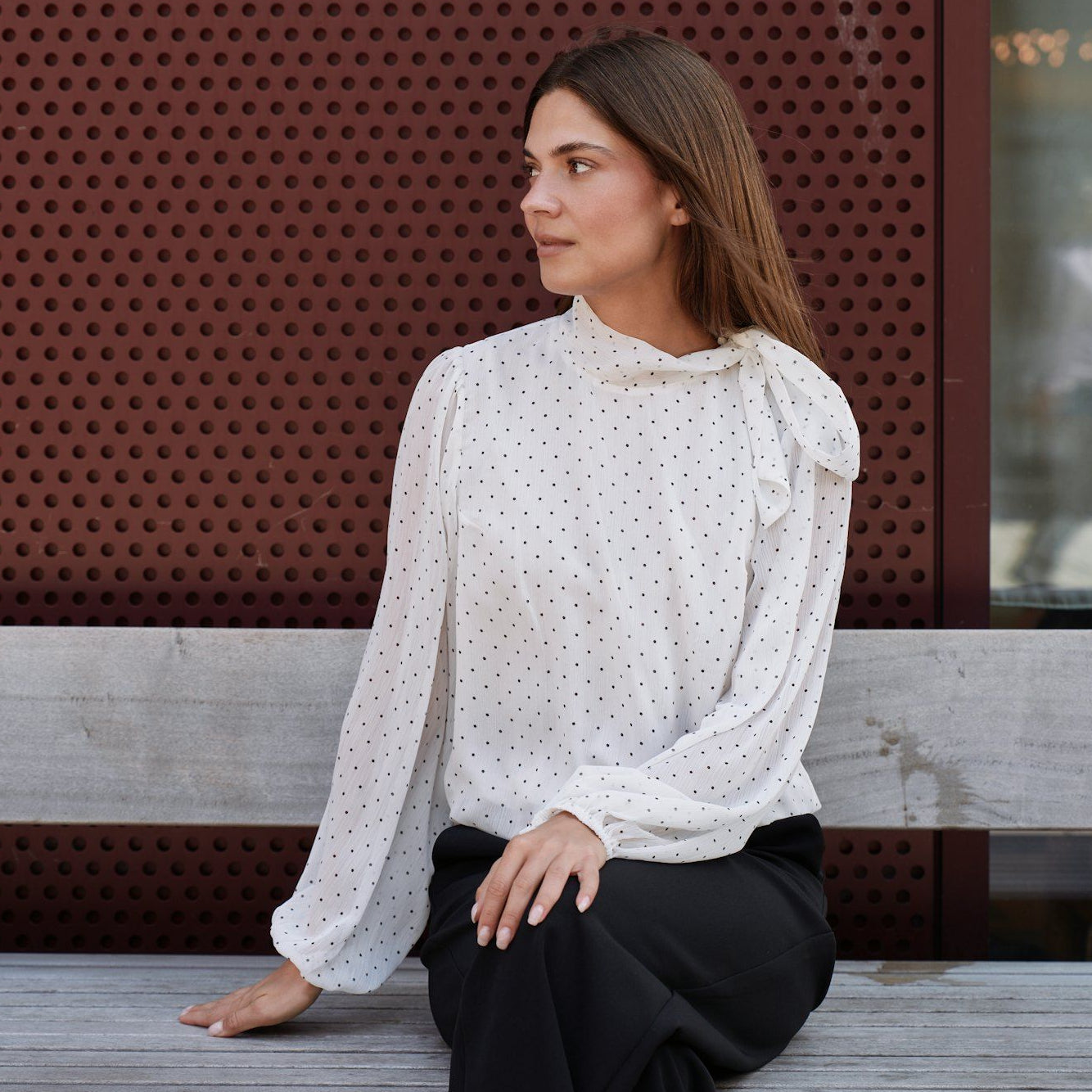 NEO NOIR BLOUSE DORELLIE DOT OFF WHITE