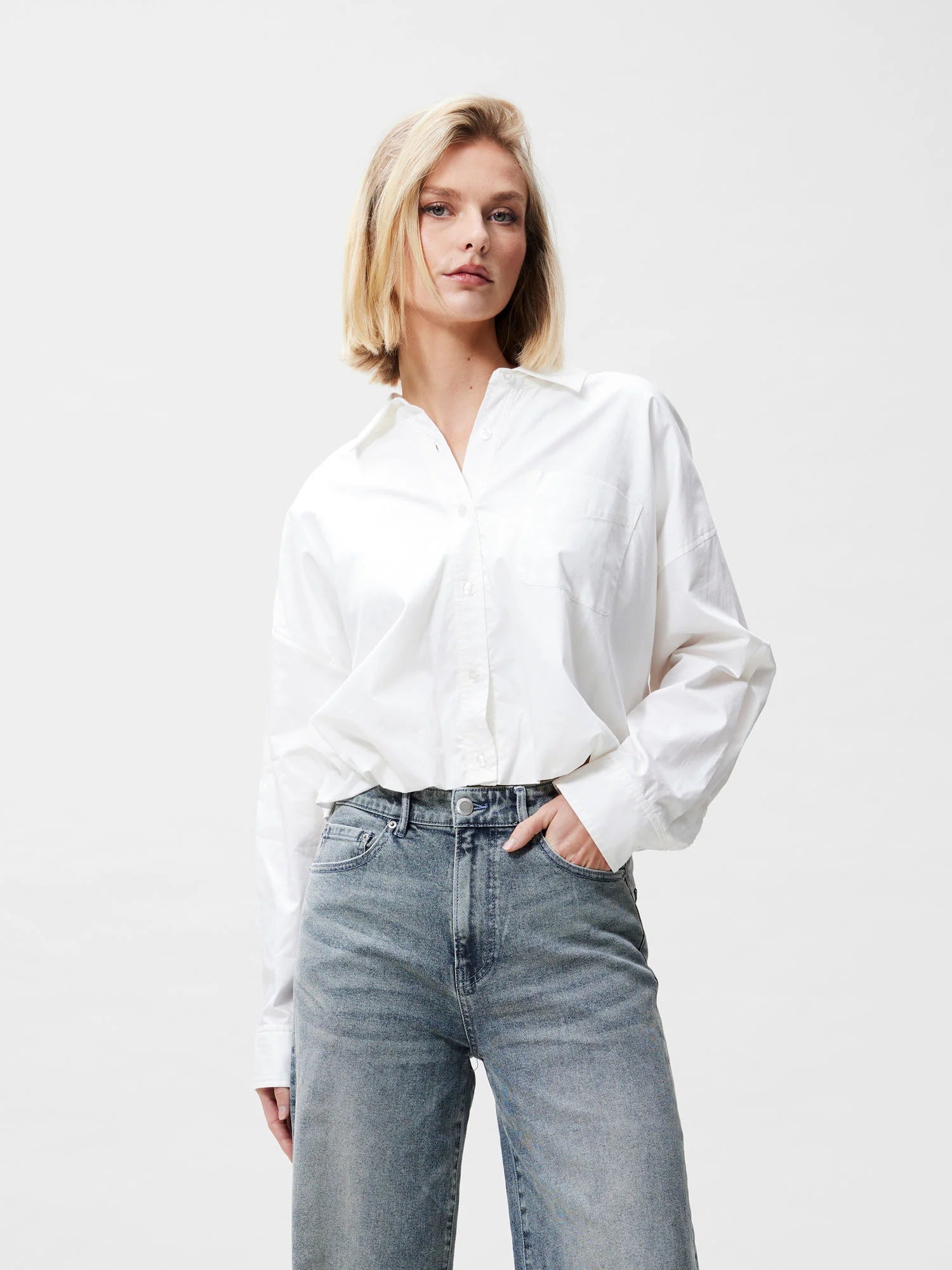 CATWALK JUNKIE BLOUSE TUCK IN EFFECT OFF WHITE