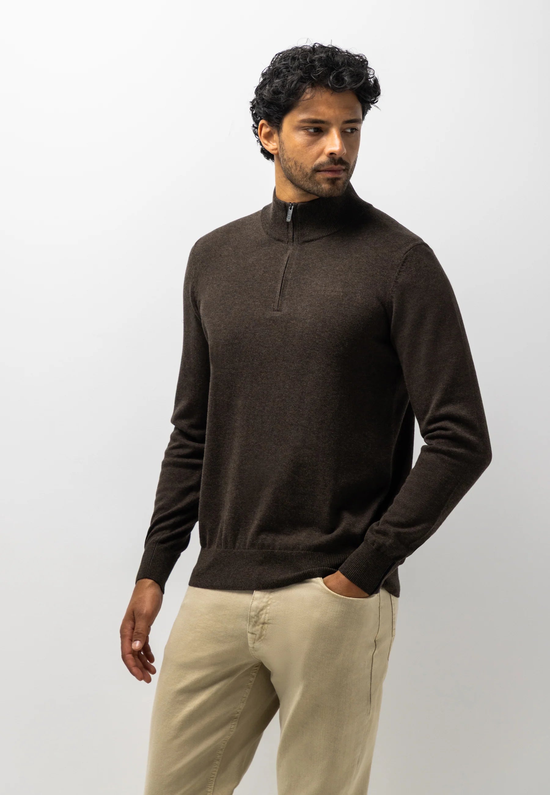 STATE OF ART PULLOVER MET HALVE RITS EN BORDUURSEL DONKERBRUIN