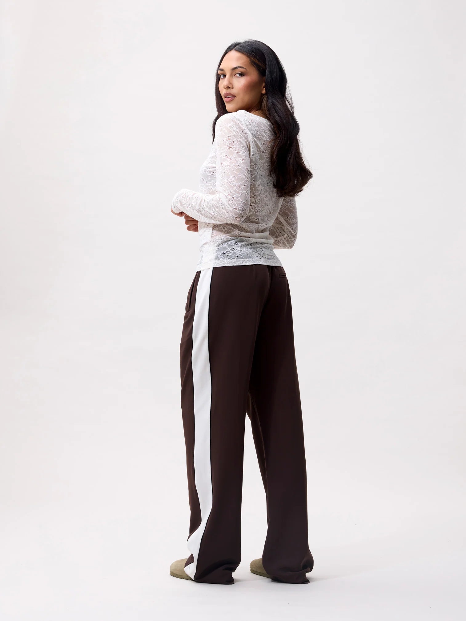 CATWALK JUNKIE TOP LACE LONG SLEEVE EGRET