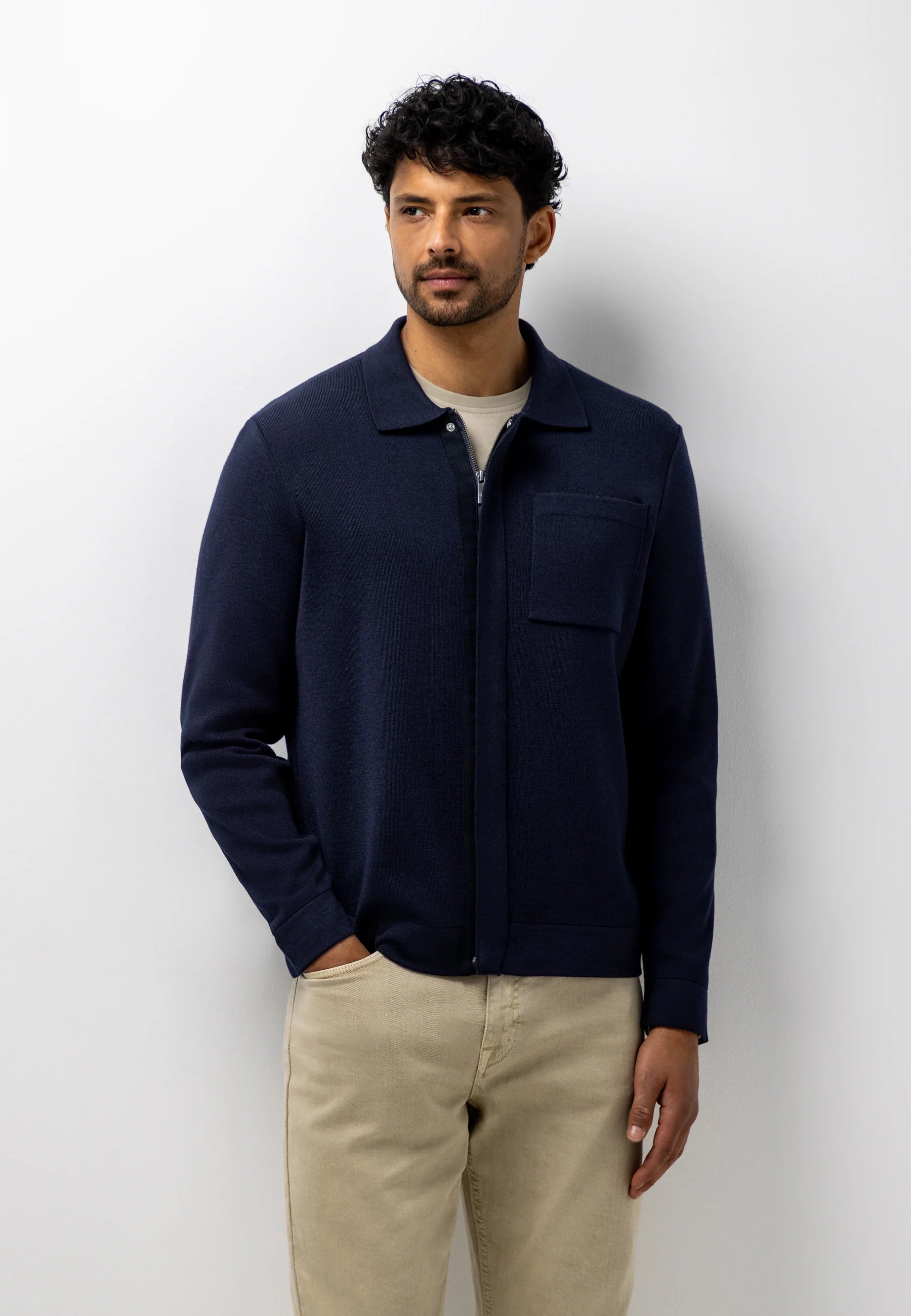 STATE OF ART ATELIER VEST GEBREID MET MERINOWOL DONKERBLAUW