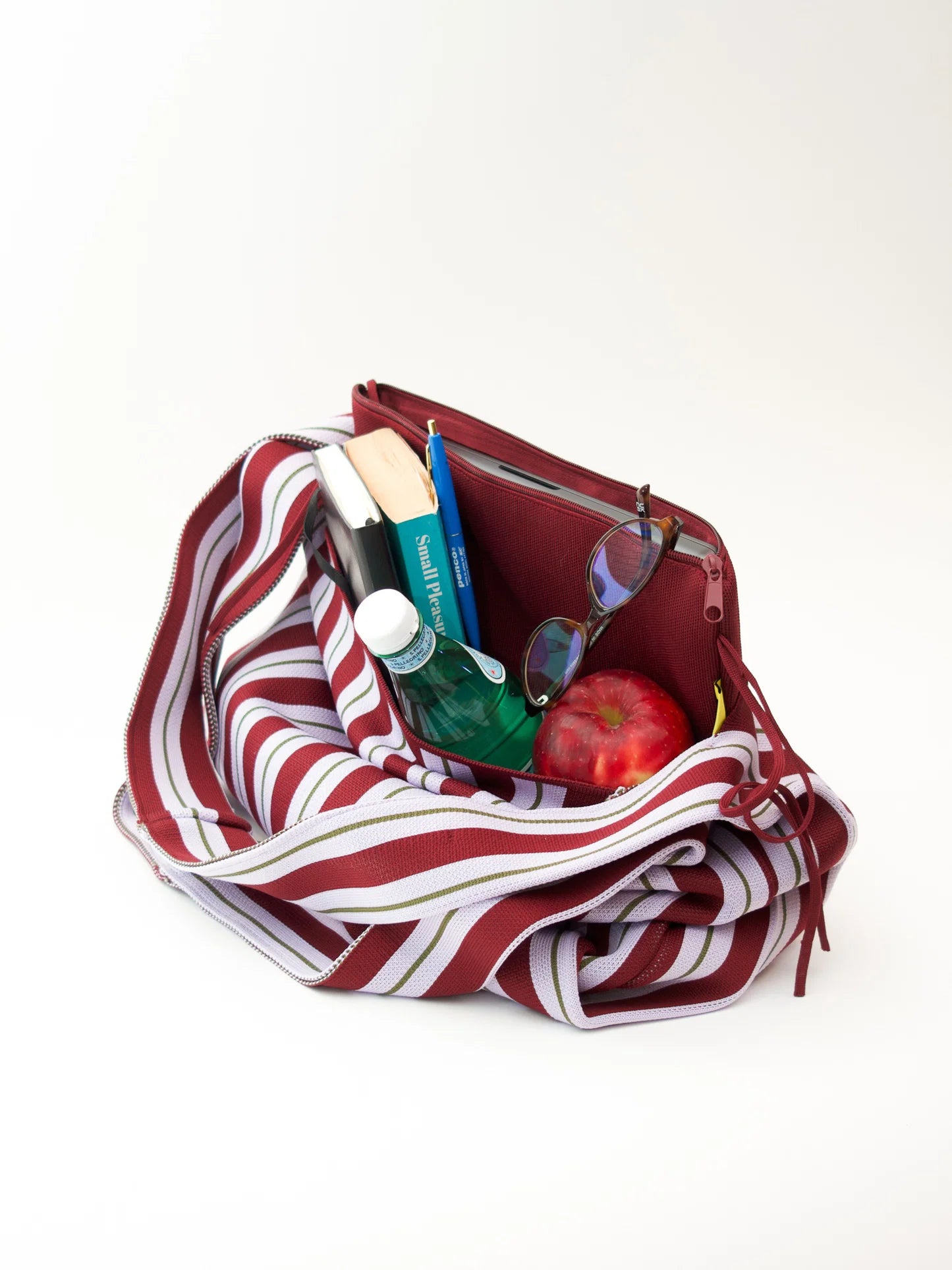 MOSJ ATELIER TAS THE BURGUNDY BOXER BAG