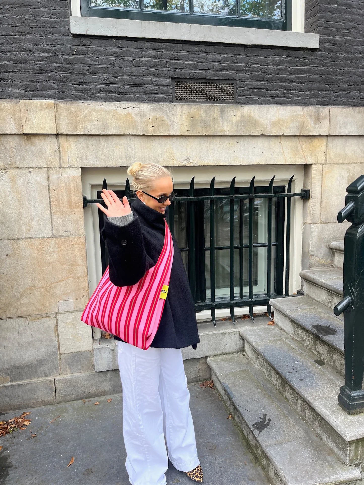 MOSJ ATELIER TAS THE POPPY BOXER BAG