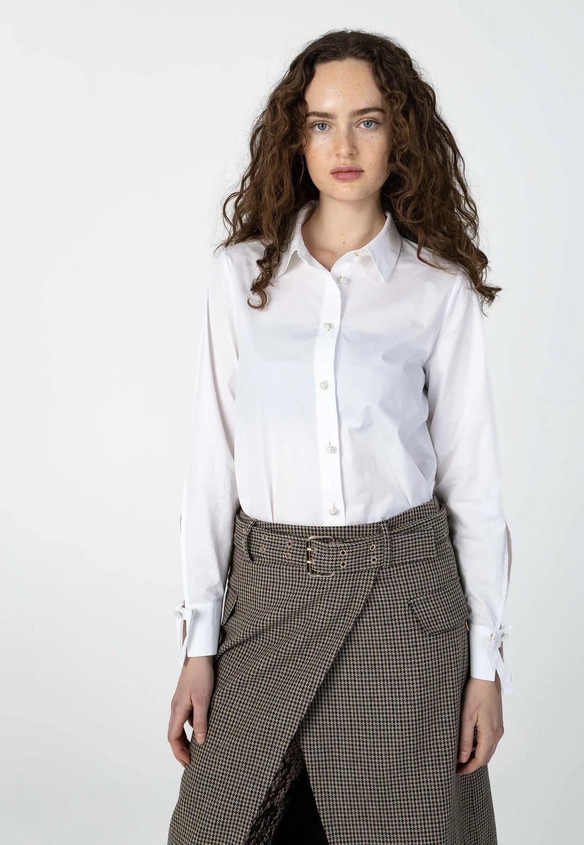 COSTER COPENHAGEN BLOUSE WITH SLEEVE DETAIL WHITE