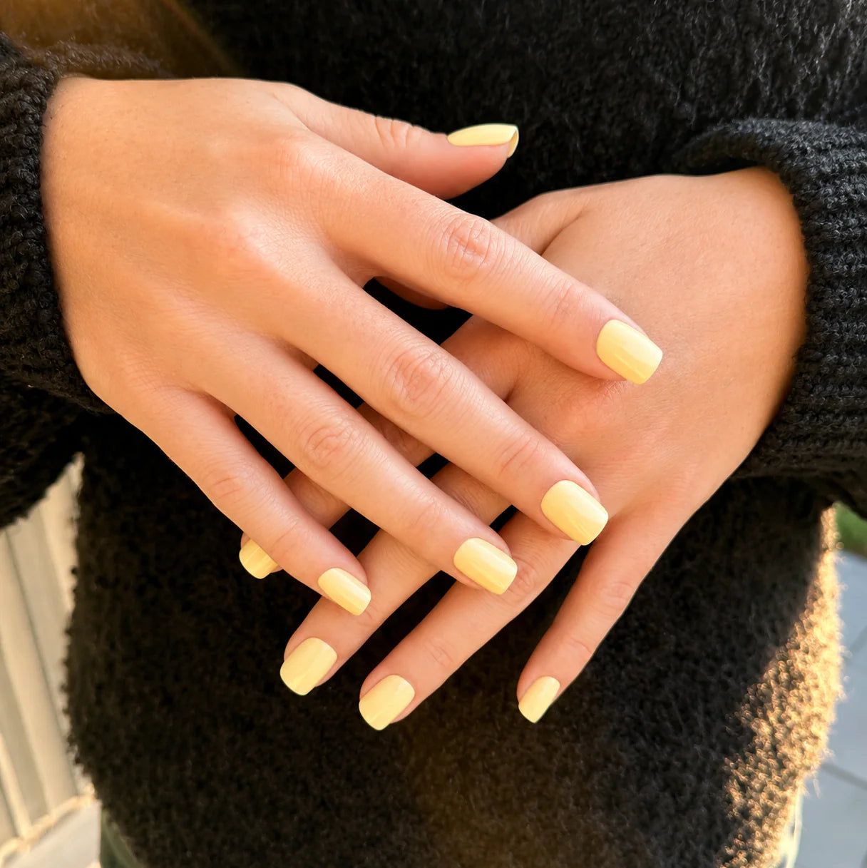 FREAKY NAILS GELNAGELS PRESS-ON BUTTER YELLOW ♥