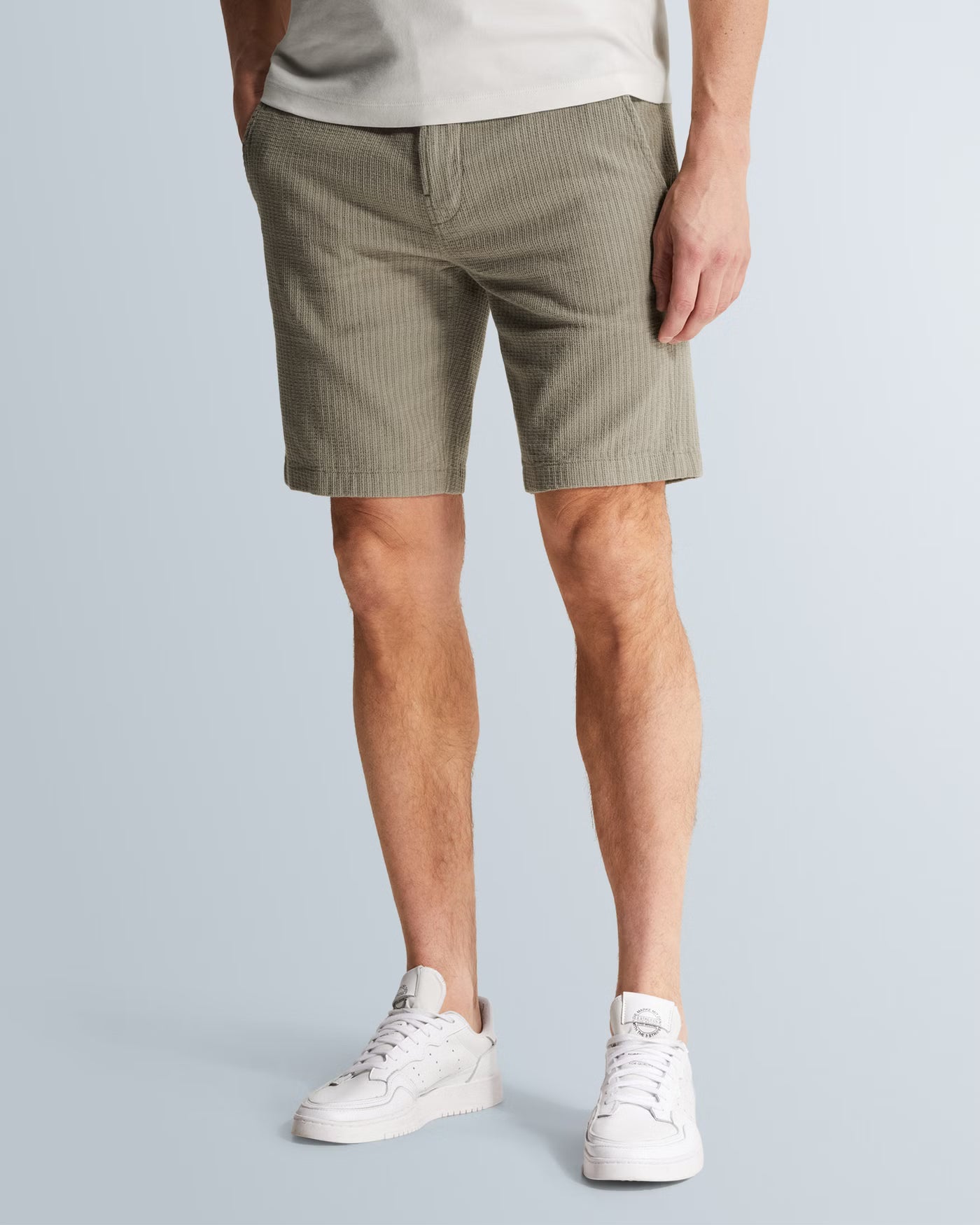CAST IRON SHORT CHINO STRUCTURE VETIVER
