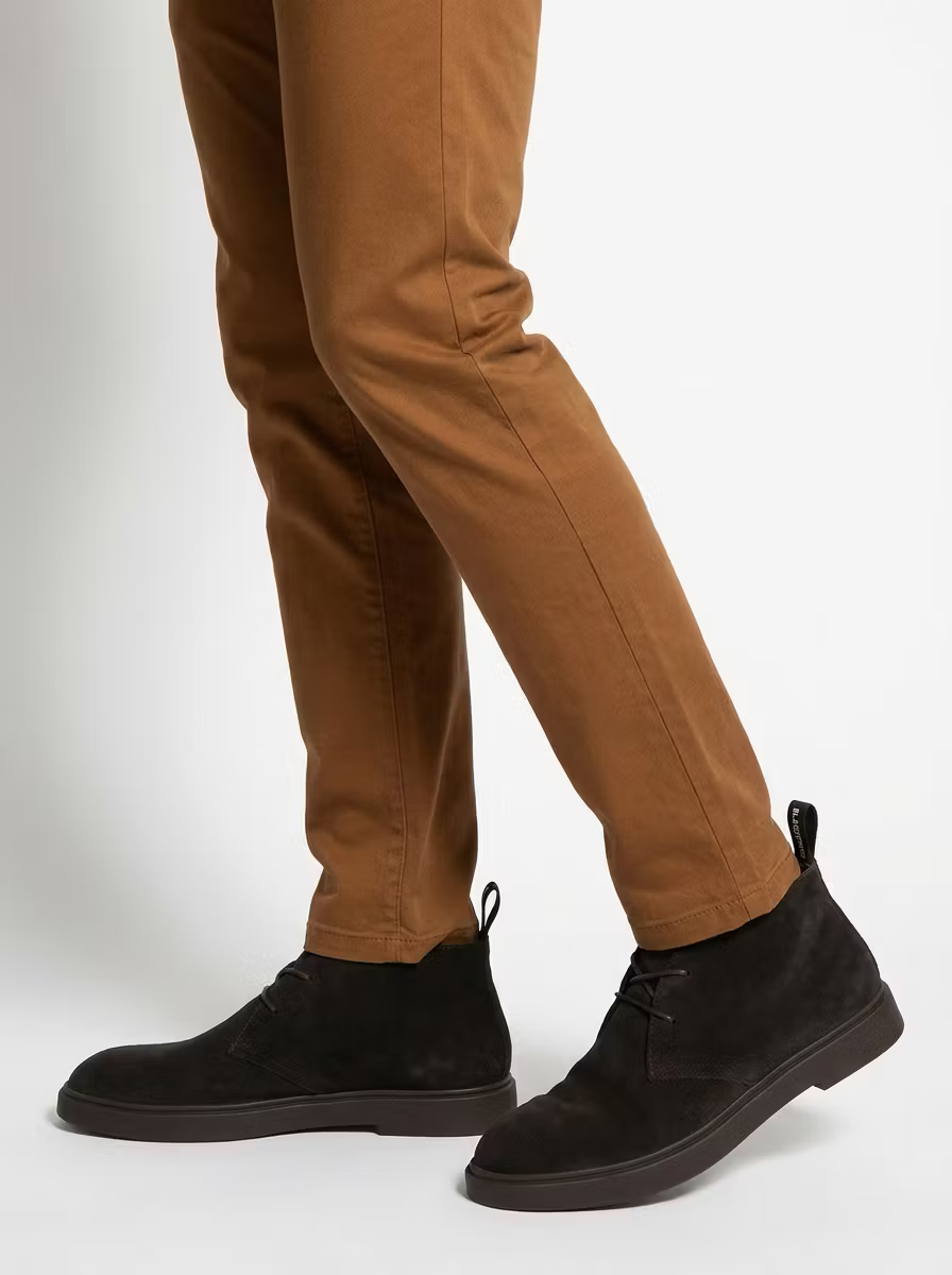 BLACKSTONE MEN SCHOENEN PAVE CLEM DESERT BOOTS COFFEE