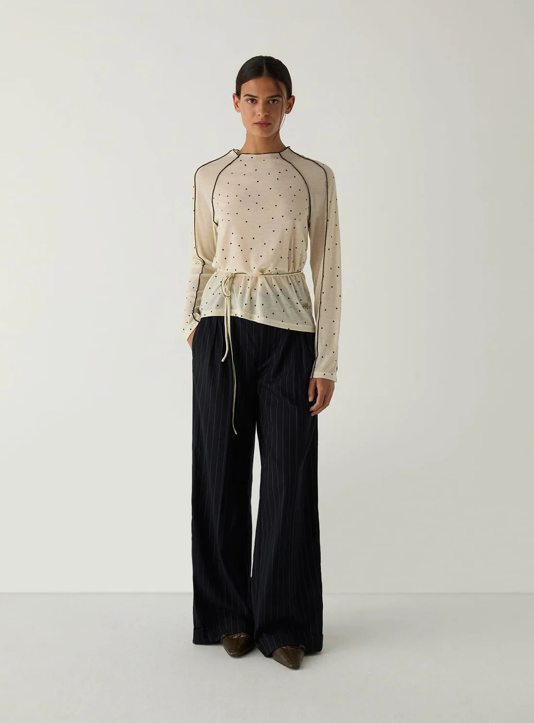LAAGAM TOP HARPER POLKA DOT LONGSLEEVE T-SHIRT ECRU