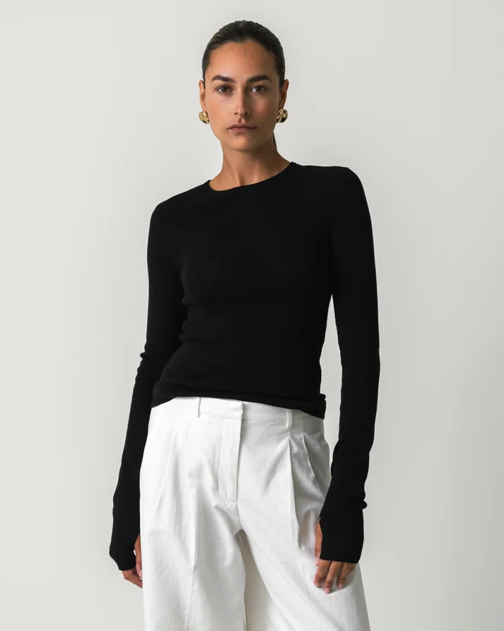 MAISON MÍARÉ TOP THUMP BLACK