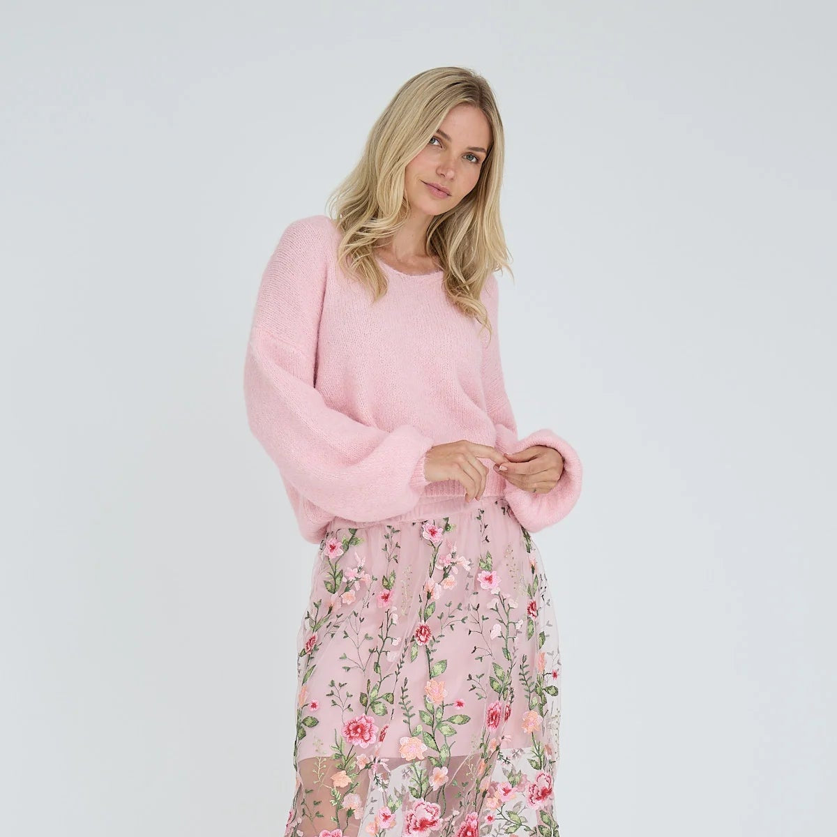 A-VIEW PULLOVER INGE V-NECK KNIT ROSE