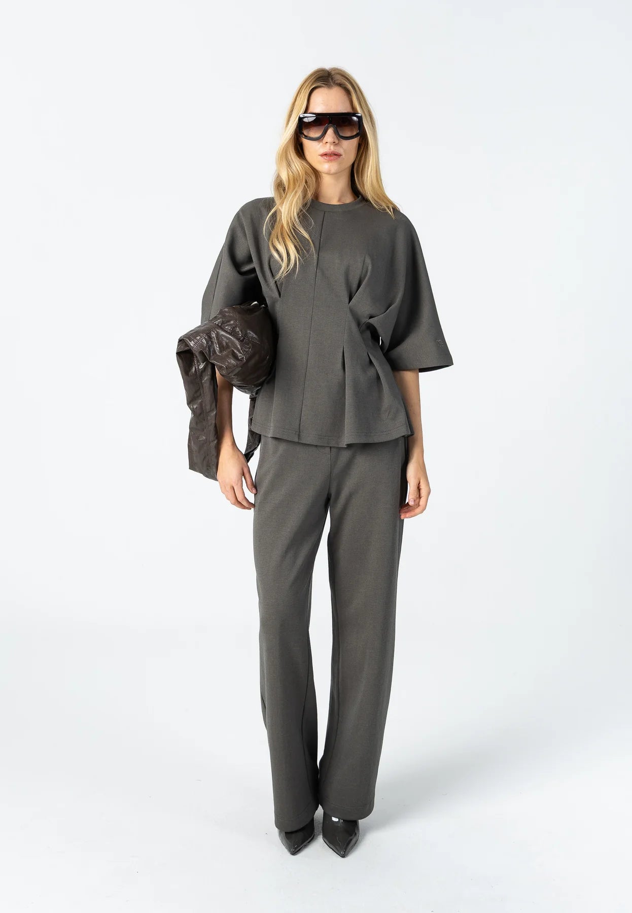 COSTER COPENHAGEN PANTS SILLE FIT BROEK JERSEY MOSS GREEN