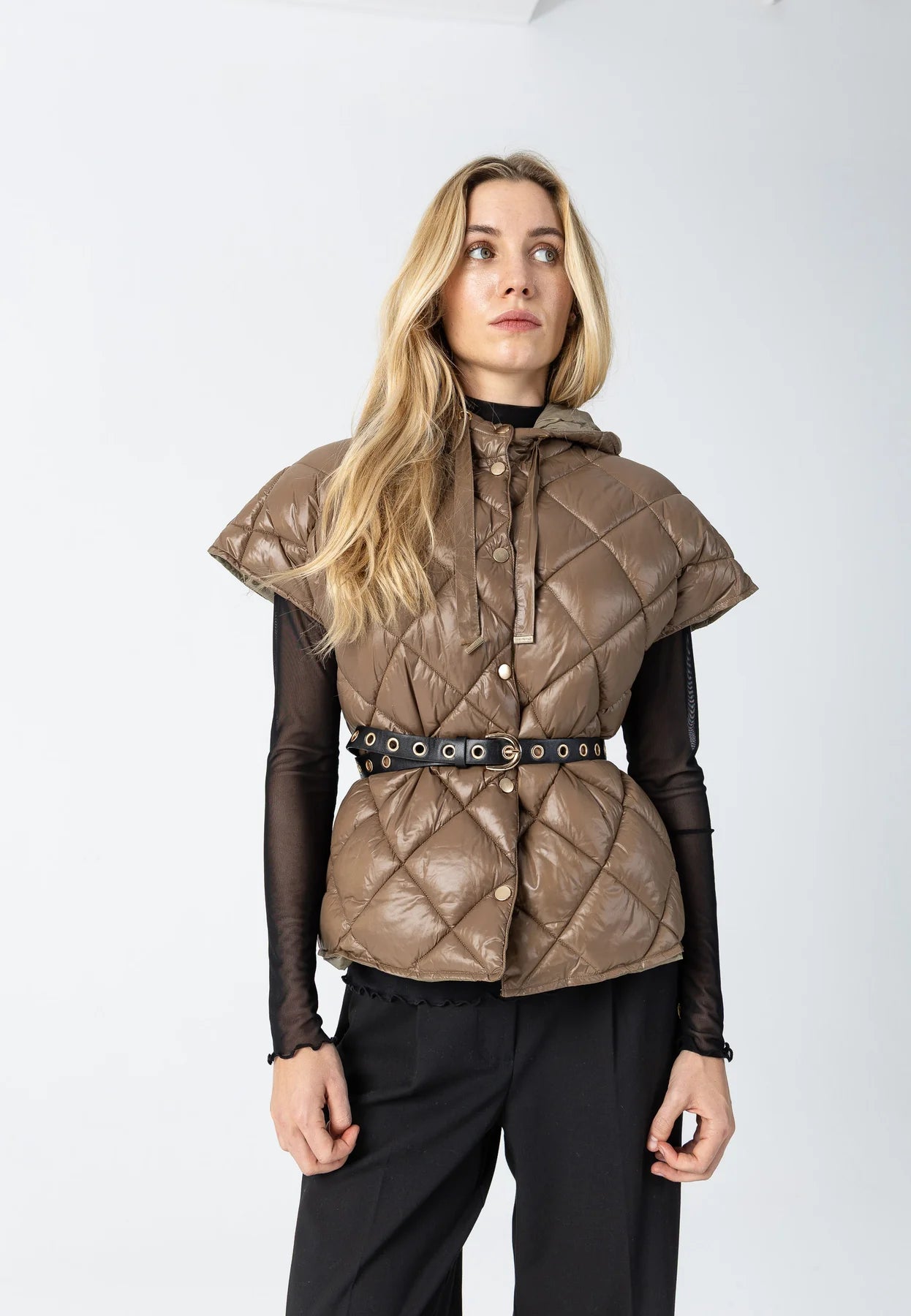 COSTER COPENHAGEN JACK SHORT QUILTED JACKET SAND OLIVE