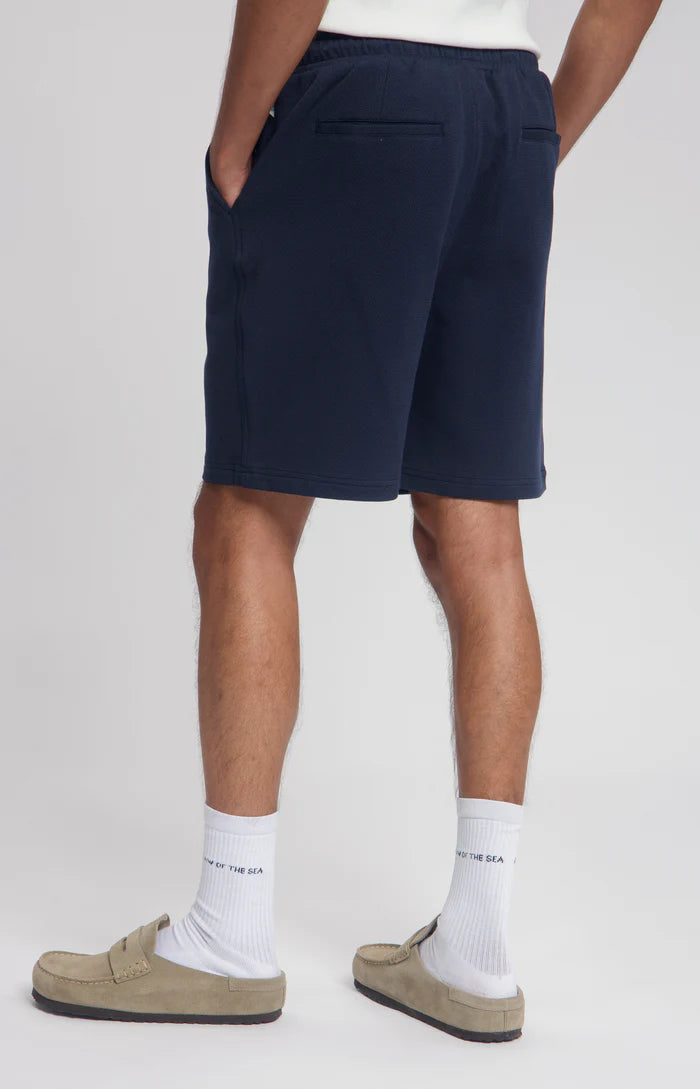 LAW OF THE SEA SHORT SAMUDRA STRUCTURED SKY CAPTAIN