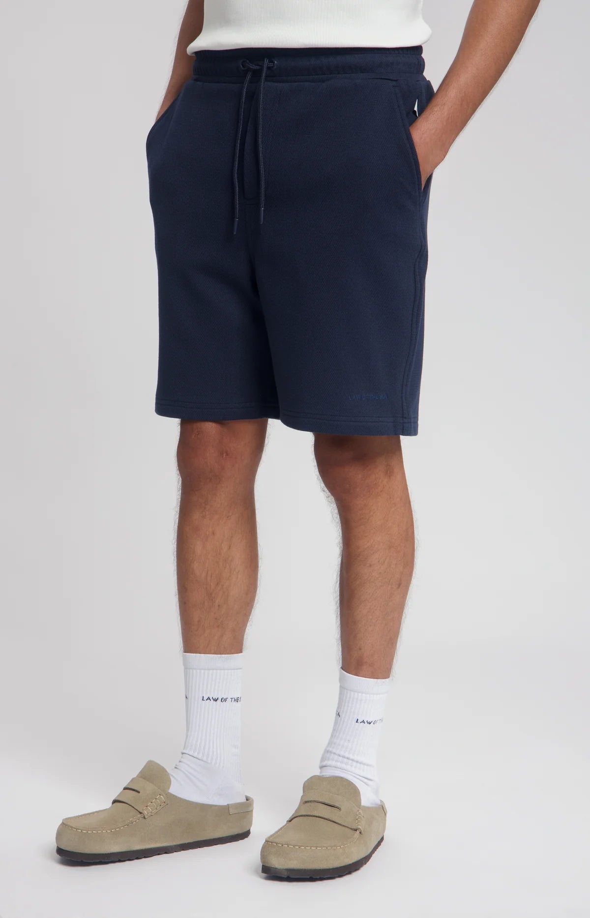 LAW OF THE SEA SHORT SAMUDRA STRUCTURED SKY CAPTAIN