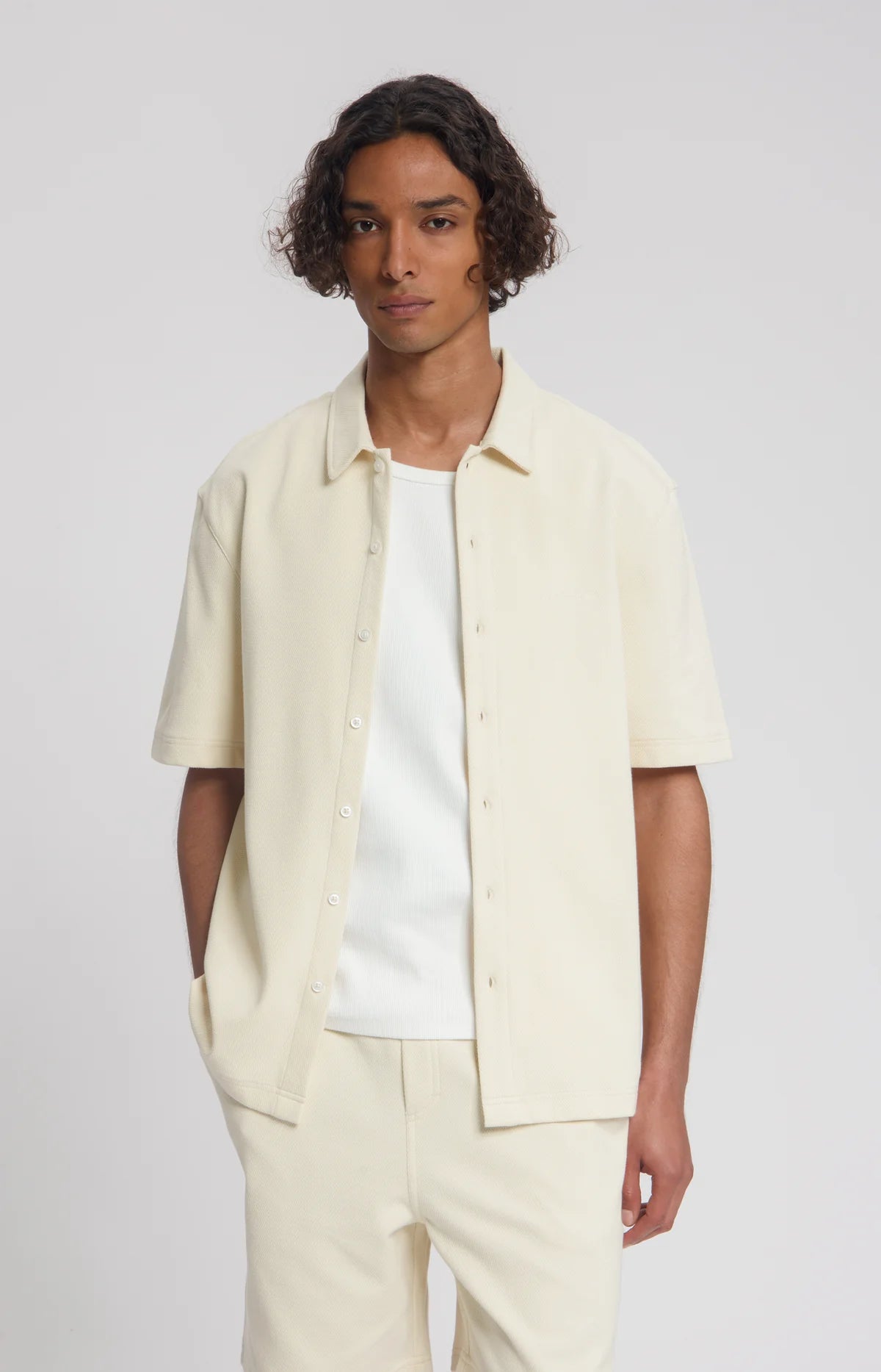 LAW OF THE SEA OVERHEMD BERMUDA STRUCTURED SHIRT ALMOND MILK