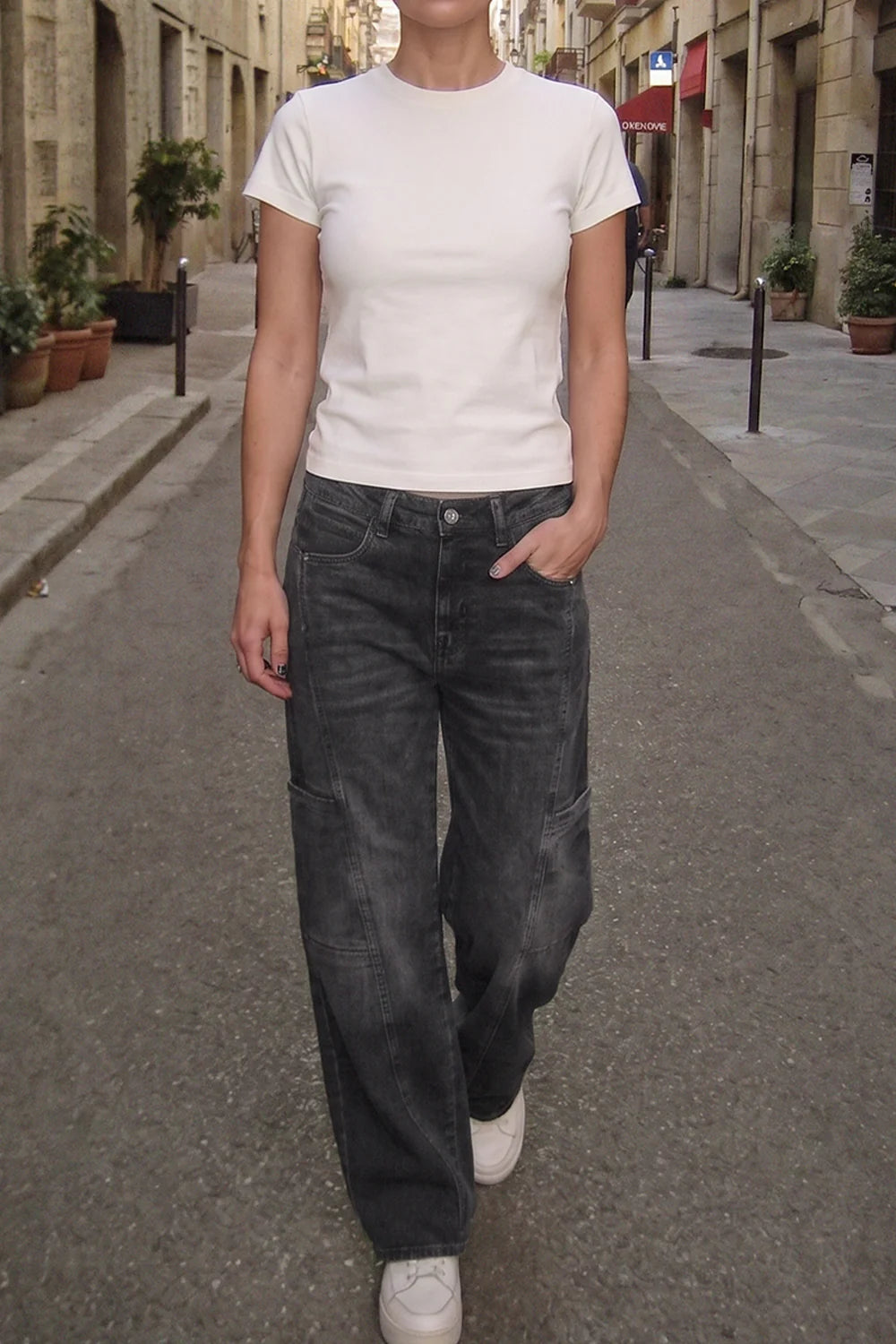 ETIQUETT ESSENTIALS JEANS LOLA WASHED BLACK
