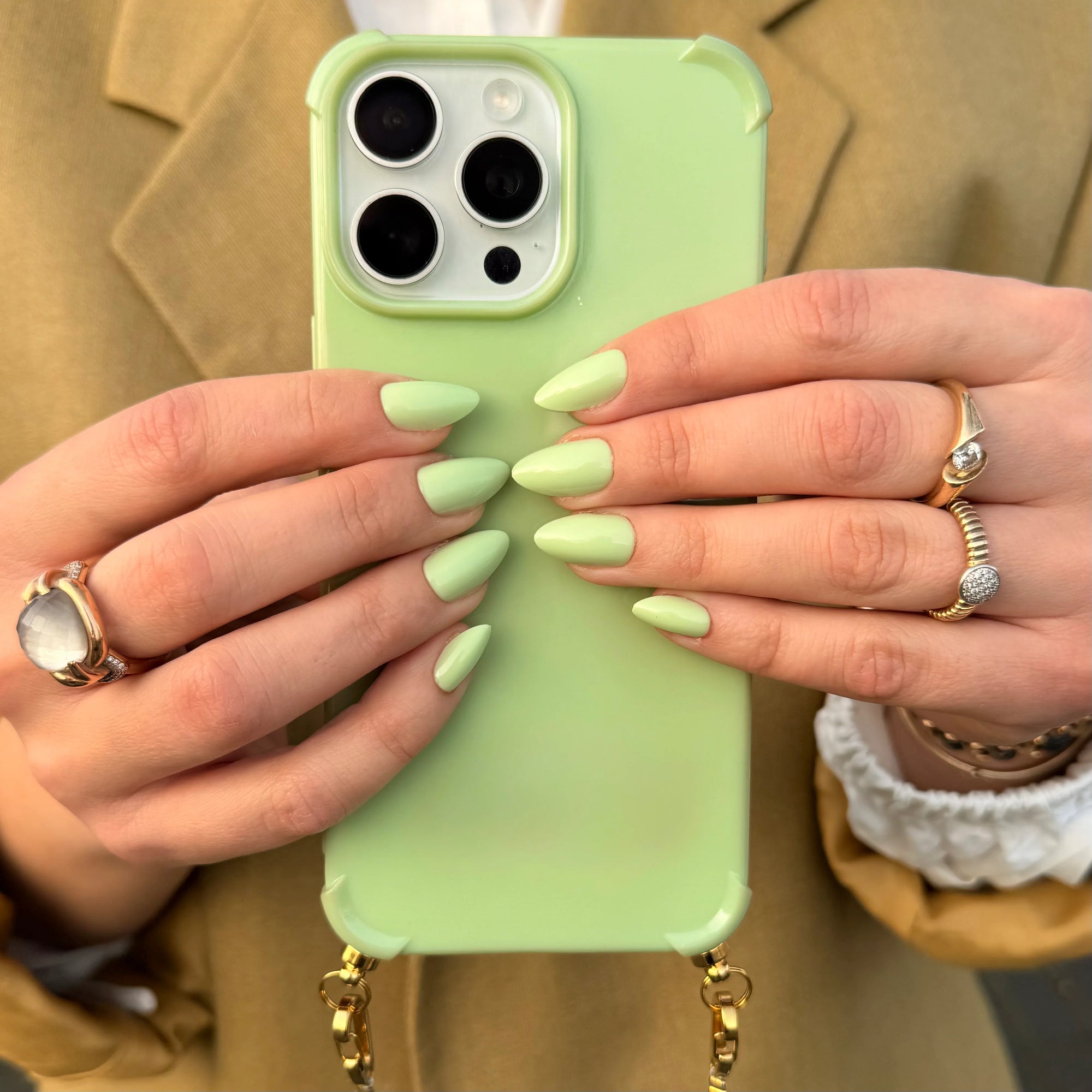 FREAKY NAILS GELNAGELS PRESS-ON MATCHA SOFT GREEN ♥