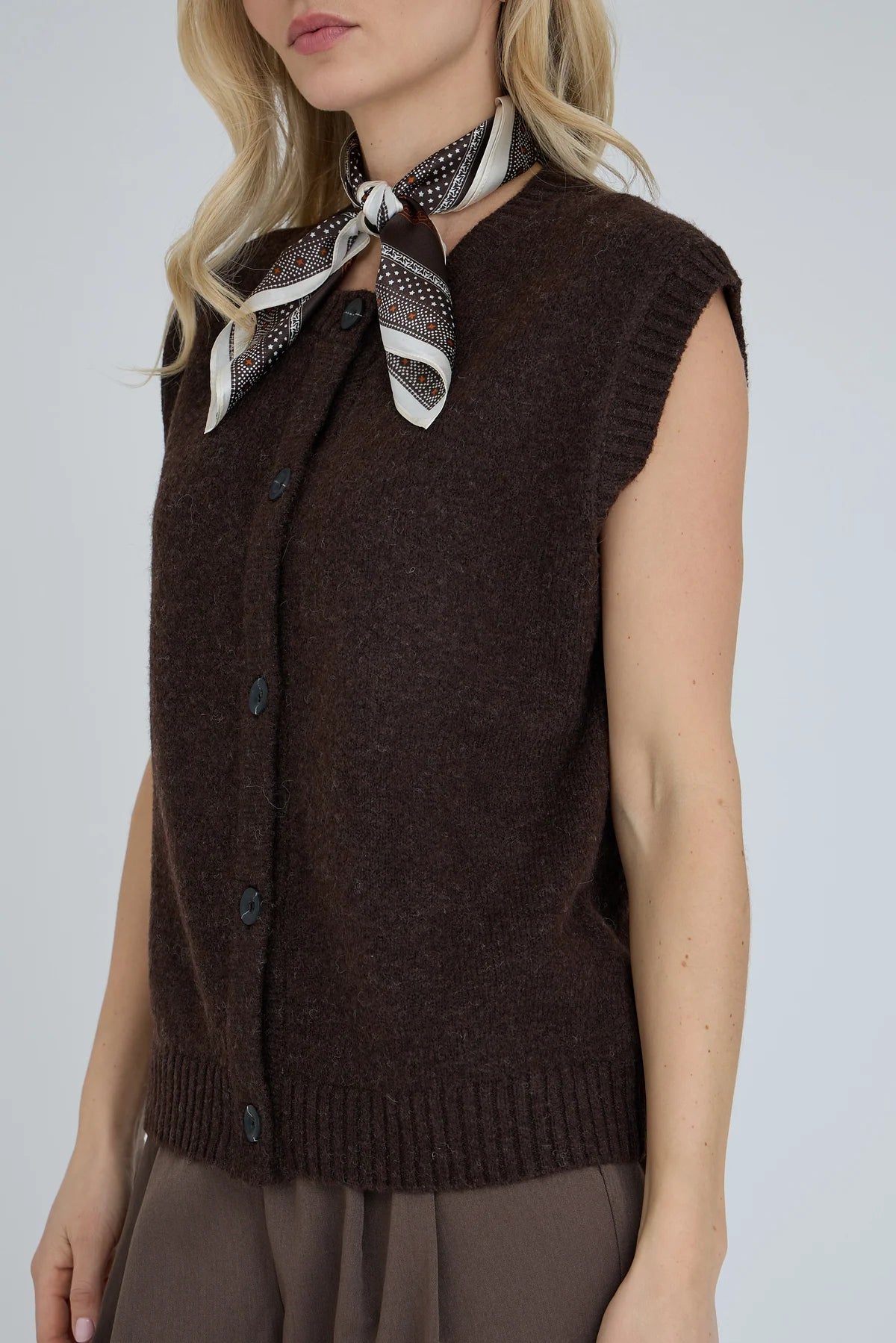 A-VIEW GILET RENA KNIT VEST DARK BROWN