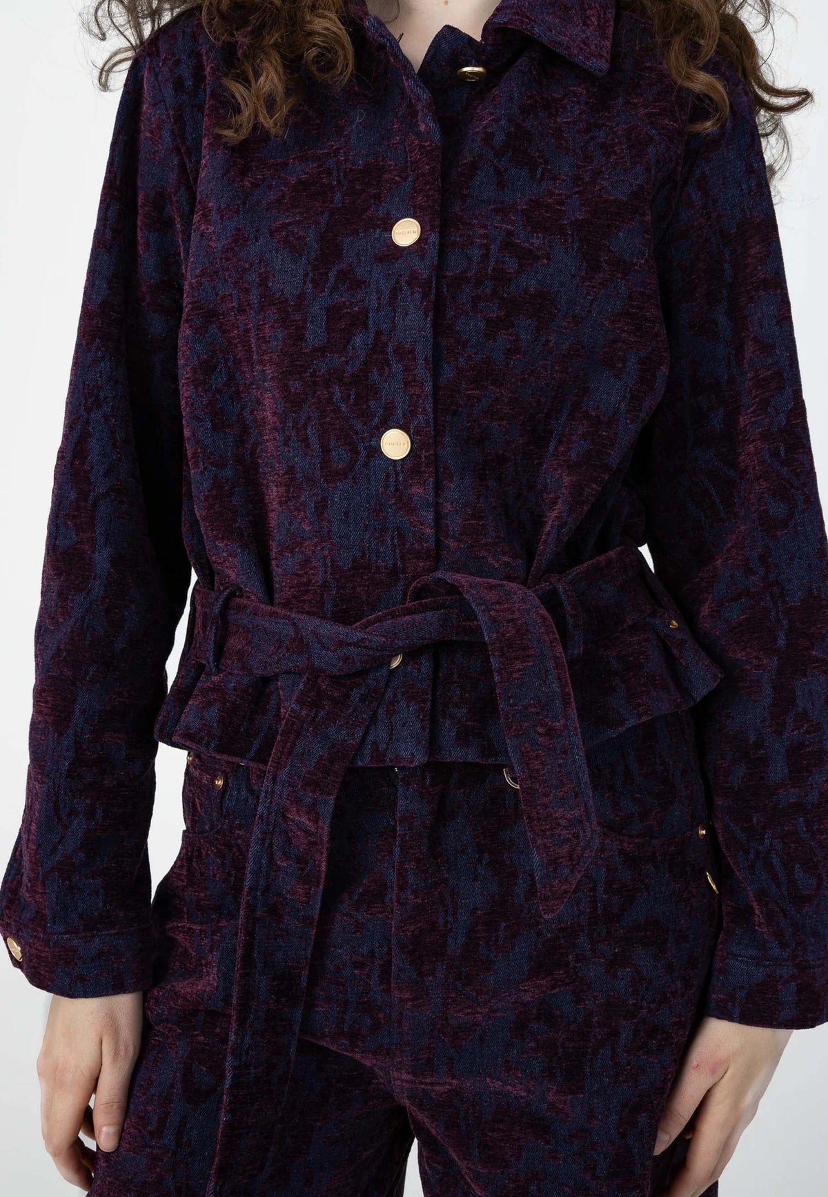 COSTER COPENHAGEN JAS DENIM JACKET DARK BLUE/BORDEAUX