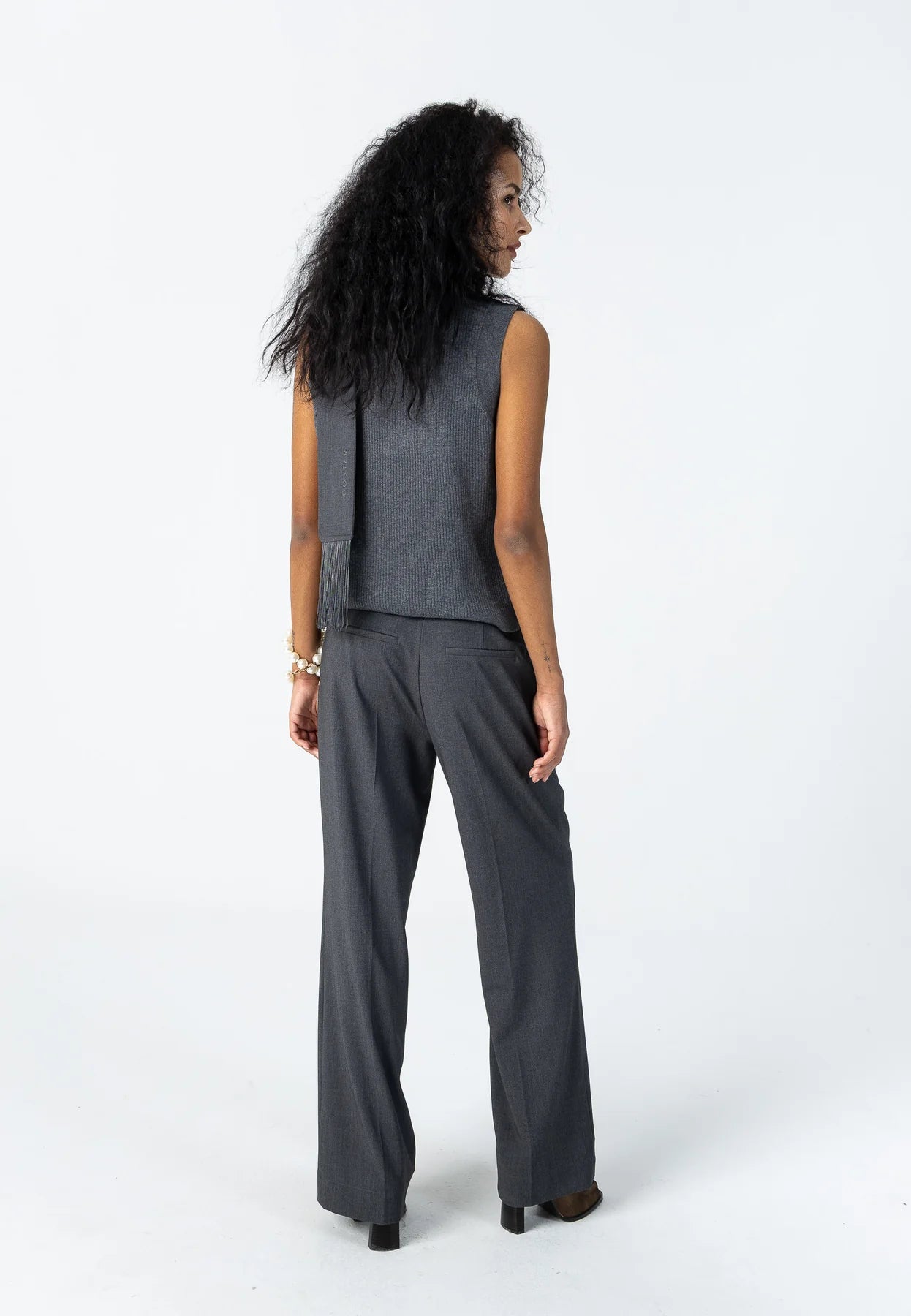 COSTER COPENHAGEN GILET WITH KNIT BACK ASPHALT GREY