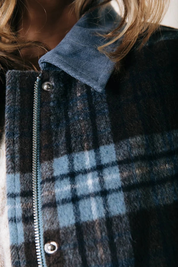 COLOURFUL REBEL JAS MALOU BRUSHED CHECK COACH JACKET MULTICOLOR