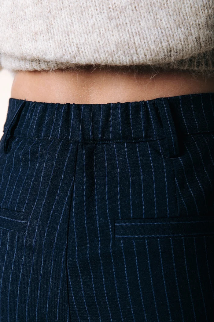 COLOURFUL REBEL PANTS RUS PINSTRIPE PINTUCK STRAIGHT DARK BLUE