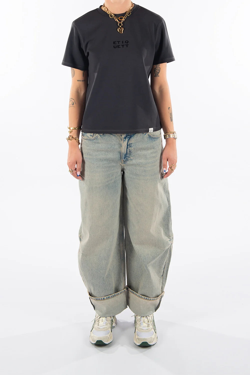 ETIQUETT ESSENTIALS JEANS ANESTA BLUE TINTED