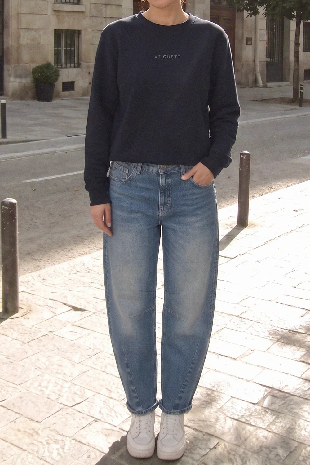 ETIQUETT ESSENTIALS JEANS SMARTY BARREL FIT VOLCANIC